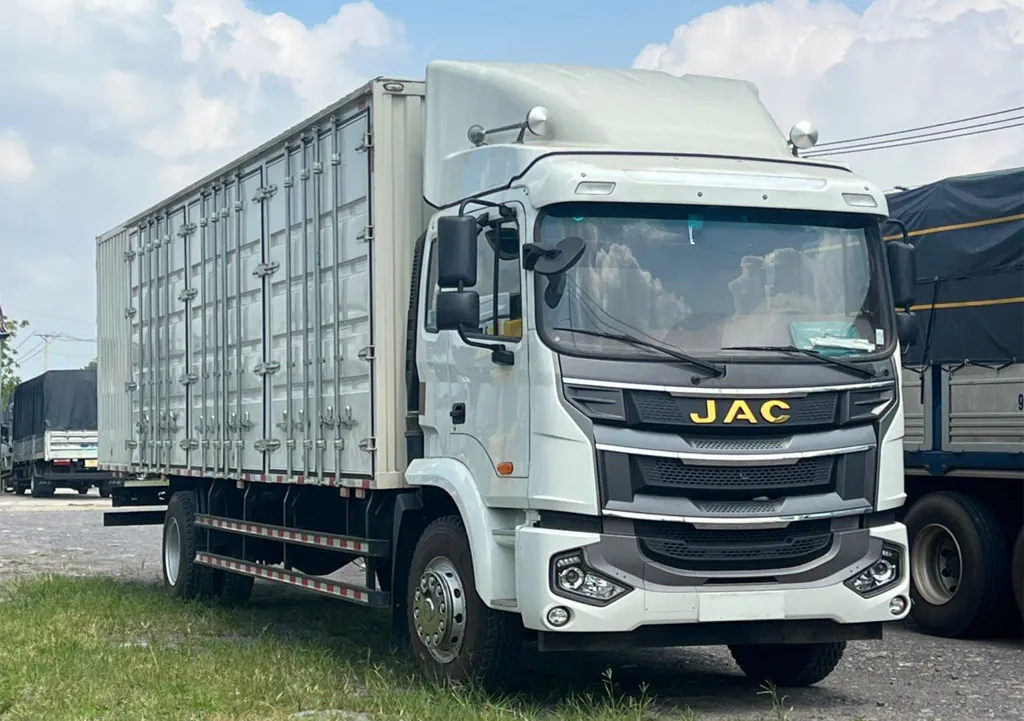 JAC 货车 越南企业长期租车