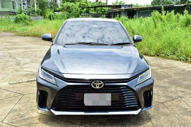 Toyota Yaris ATIV 越南企业长期租车
